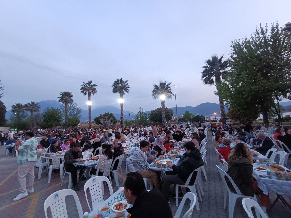 Fethiye Devlet Hastanesi’nde Tıp Bayramı İftarı