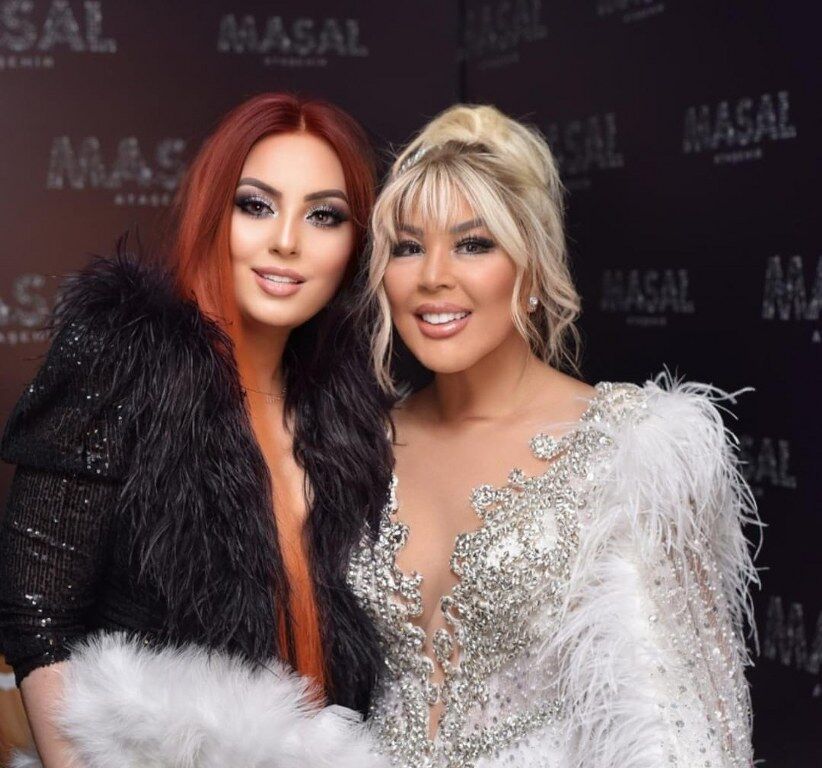 Safiye Soyman'a masalsı kostüm