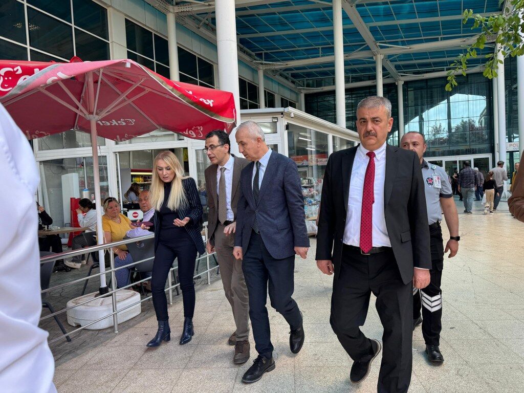 Eğitim ve Araştırma Hastanesi’nde trafik ve otopark düzenlemesi için inceleme