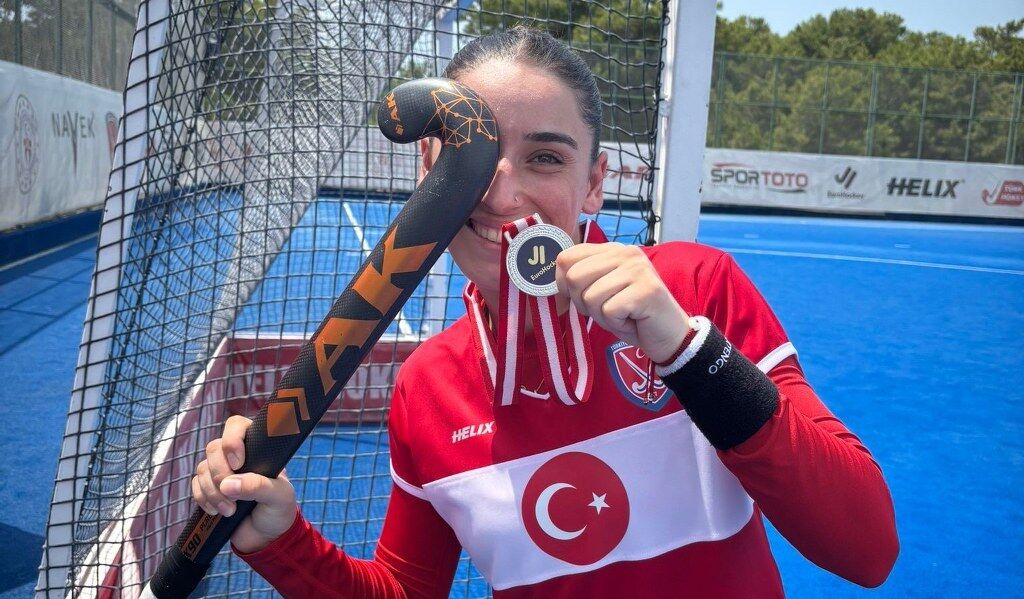 Hokeyde Avrupa'nın en iyisi Ege Yıldızları'nda