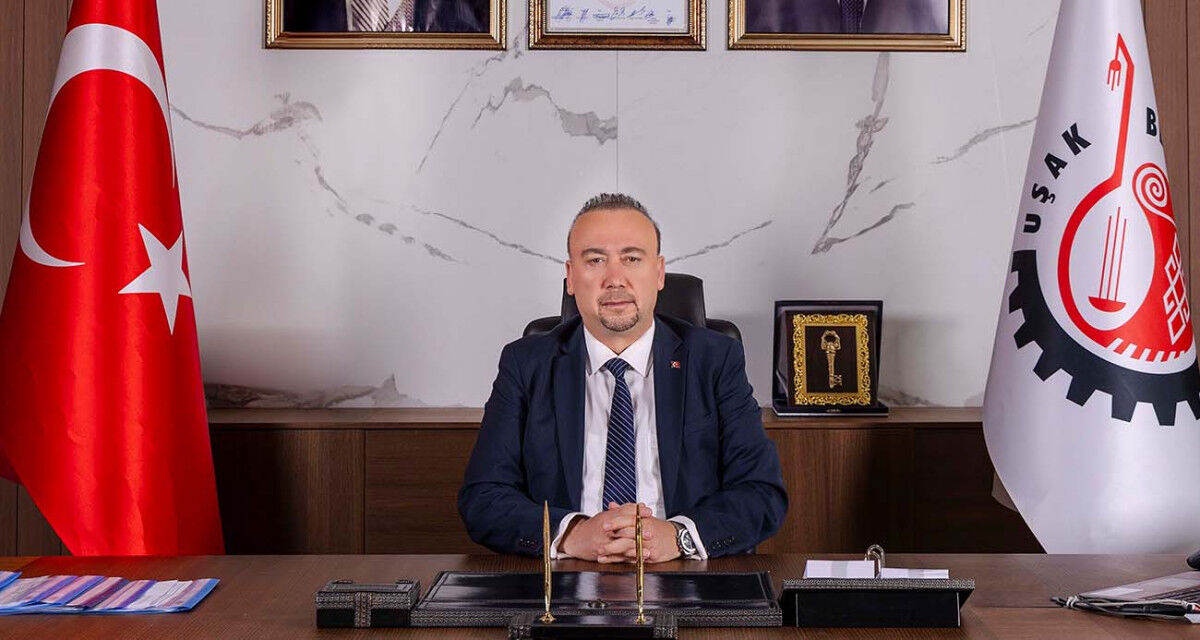 Özkan Yalım CHP'den ihraç edildi