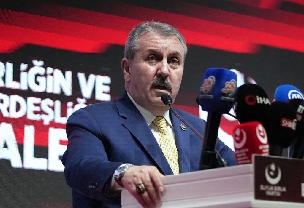 Destici: "Emeklimize Kurban Bayramı'nda 10 bin lira ikramiye verelim"