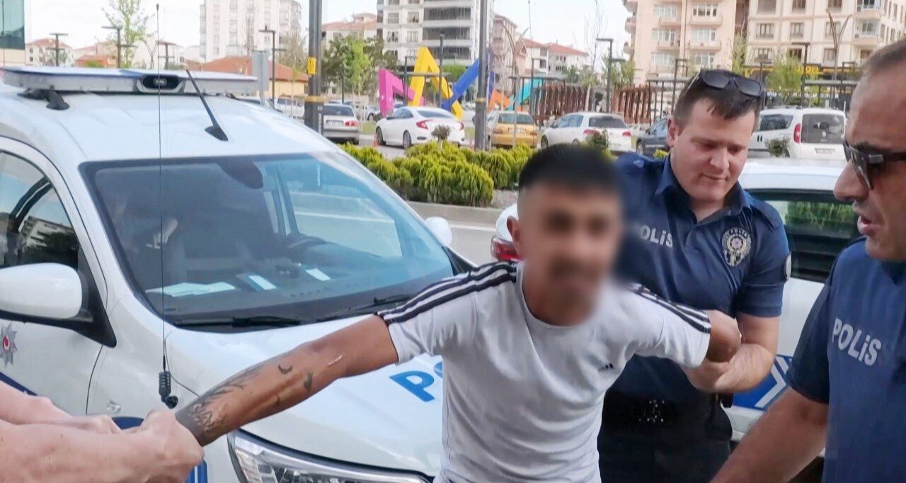Alkollü ve ehliyetsiz sürücüden gazeteciye \"Öldürürüm\" tehdidi