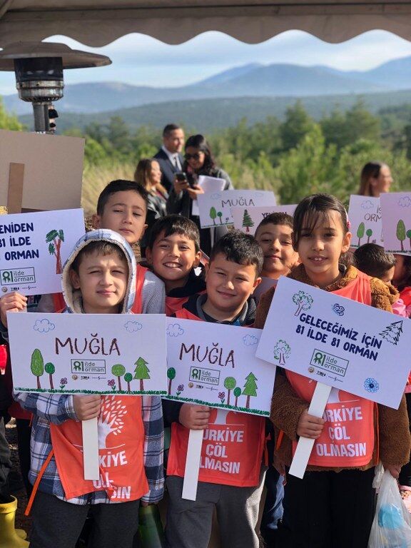 \"81 İlde 81 Orman\" projesi Muğla'da 20 bin fidanla sürüyor