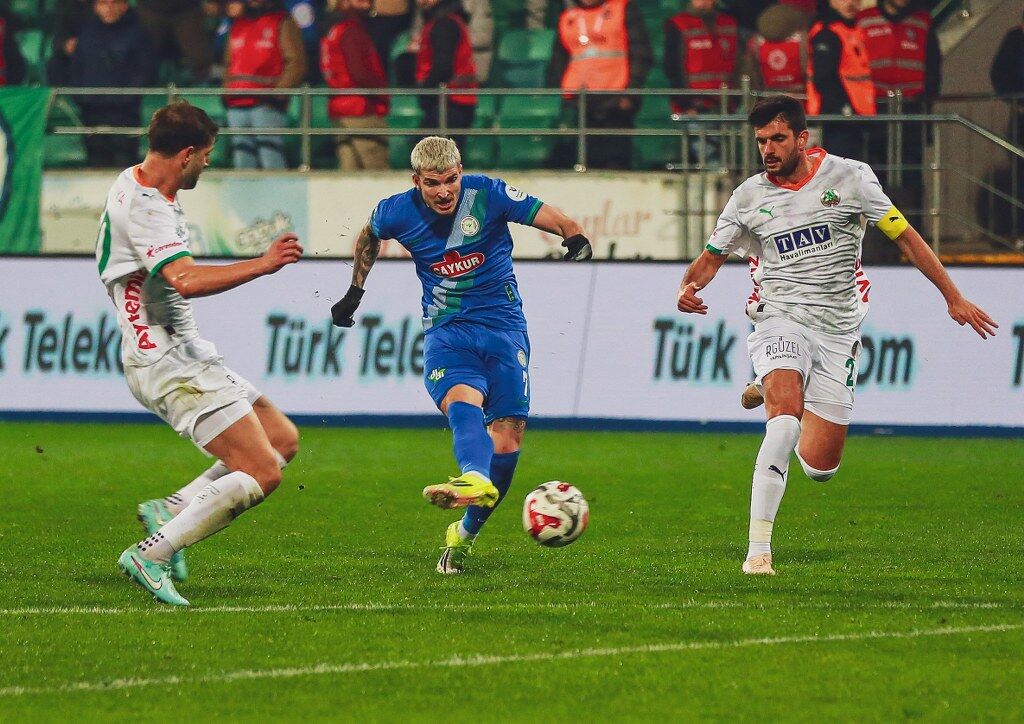 Çaykur Rizespor- Corendon Alanyaspor: 1-1