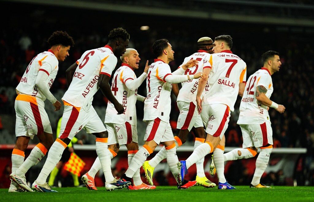 Manchester City-Galatasaray maçı başlıyor